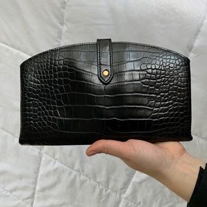 Banana Republic Vegan Leather Wallet/ Clutch